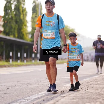 Runner Photo 8384210