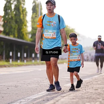 Runner Photo 8384211