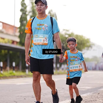 Runner Photo 8384231