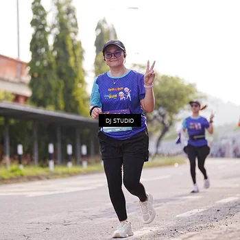 Runner Photo 8384247