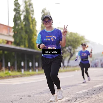 Runner Photo 8384248