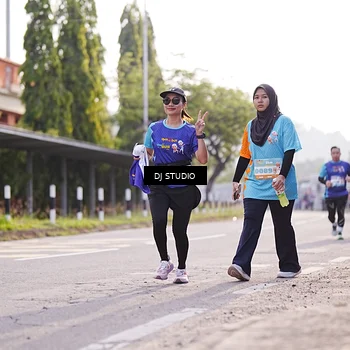 Runner Photo 8384260