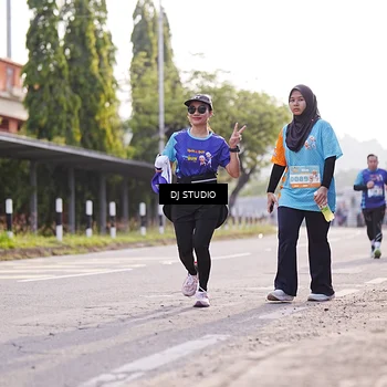 Runner Photo 8384261