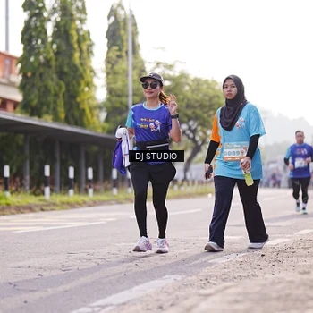 Runner Photo 8384264