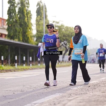 Runner Photo 8384265