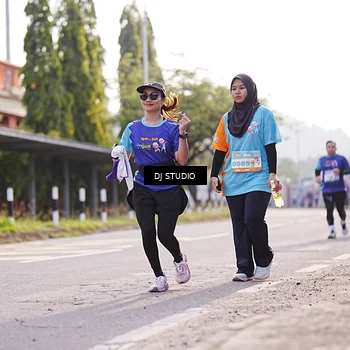 Runner Photo 8384267