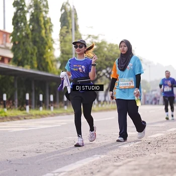 Runner Photo 8384268