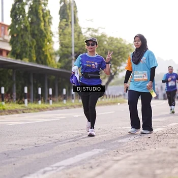 Runner Photo 8384273