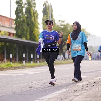 Runner Photo 8384274