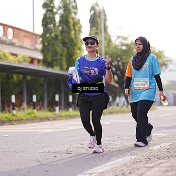 Runner Photo 8384280