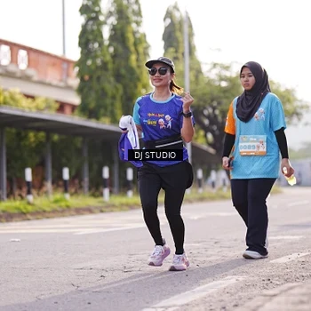 Runner Photo 8384282