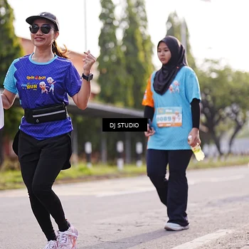 Runner Photo 8384288