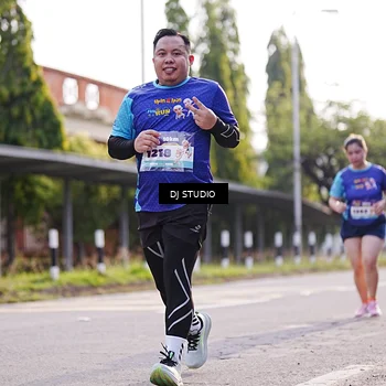Runner Photo 8384305
