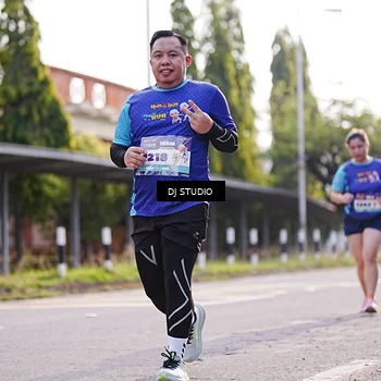 Runner Photo 8384307