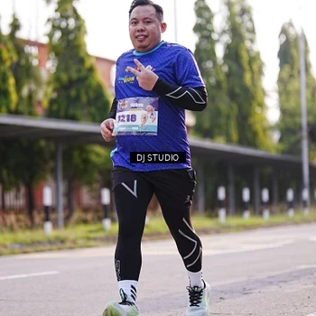 Runner Photo 8384312