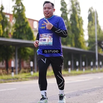 Runner Photo 8384313