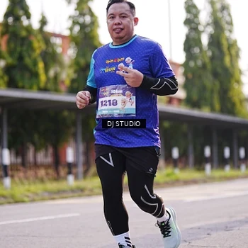 Runner Photo 8384315