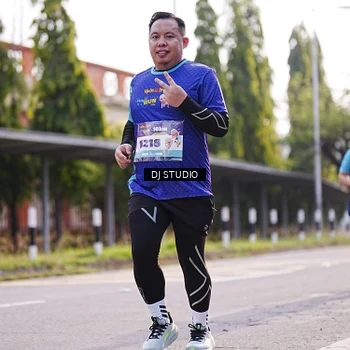 Runner Photo 8384316
