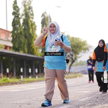 Runner Photo 8384338