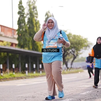 Runner Photo 8384339