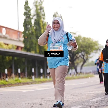 Runner Photo 8384341