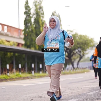 Runner Photo 8384342