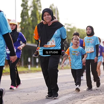 Runner Photo 8384379