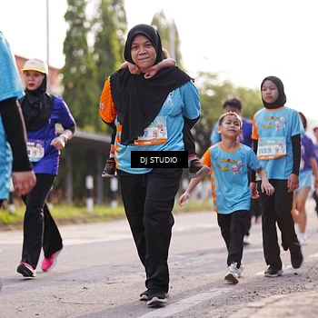 Runner Photo 8384380
