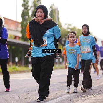 Runner Photo 8384388