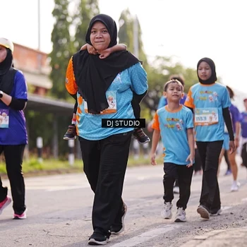 Runner Photo 8384390