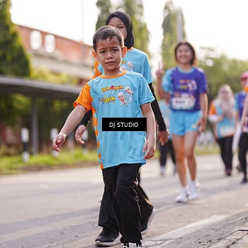 Runner Photo 8384396
