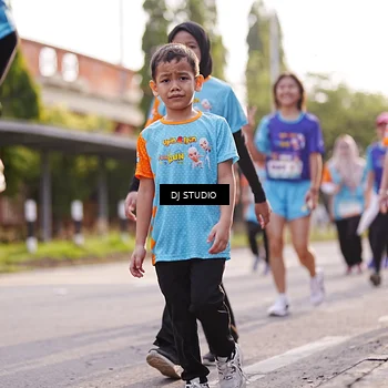 Runner Photo 8384399