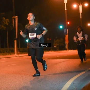 Runner Photo 8384412