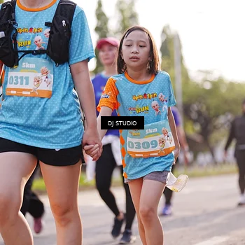 Runner Photo 8384413