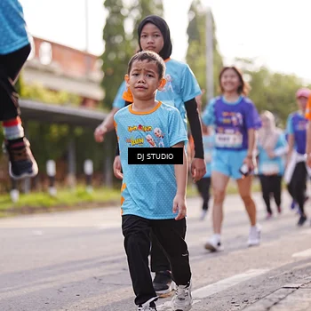 Runner Photo 8384414