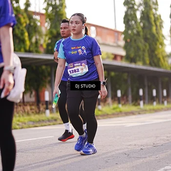 Runner Photo 8384424