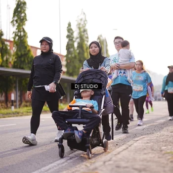 Runner Photo 8384441