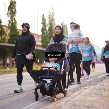 Runner Photo 8384445