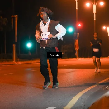 Runner Photo 8384455