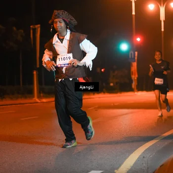 Runner Photo 8384468
