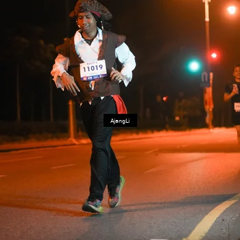 Runner Photo 8384469