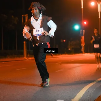 Runner Photo 8384472