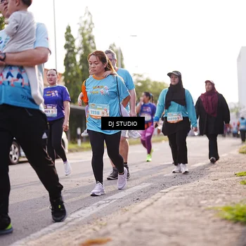 Runner Photo 8384474