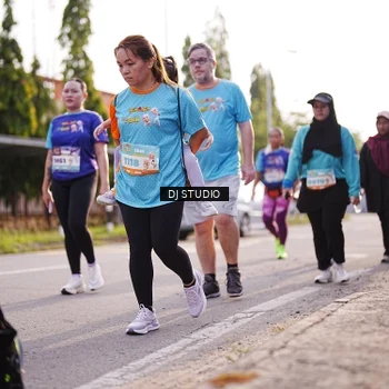 Runner Photo 8384489