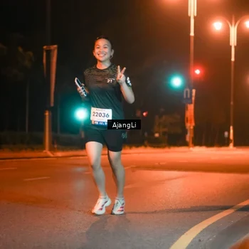 Runner Photo 8384501