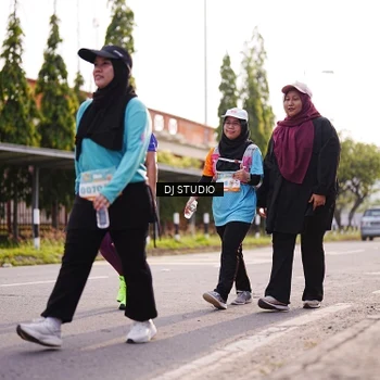 Runner Photo 8384502
