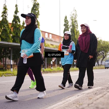 Runner Photo 8384506