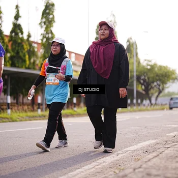 Runner Photo 8384512