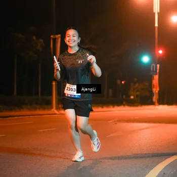 Runner Photo 8384515