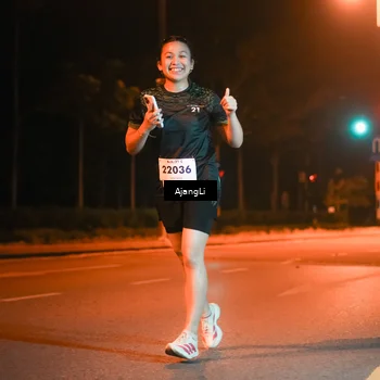 Runner Photo 8384519
